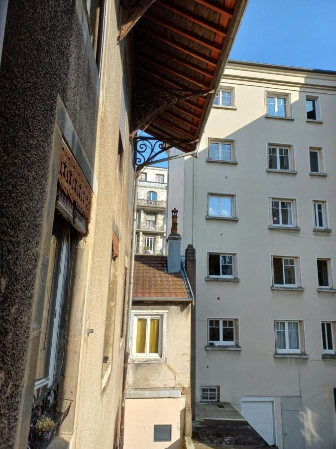 Le Carnot, A Deux Pas Du Centre Ville Besançon Eksteriør billede